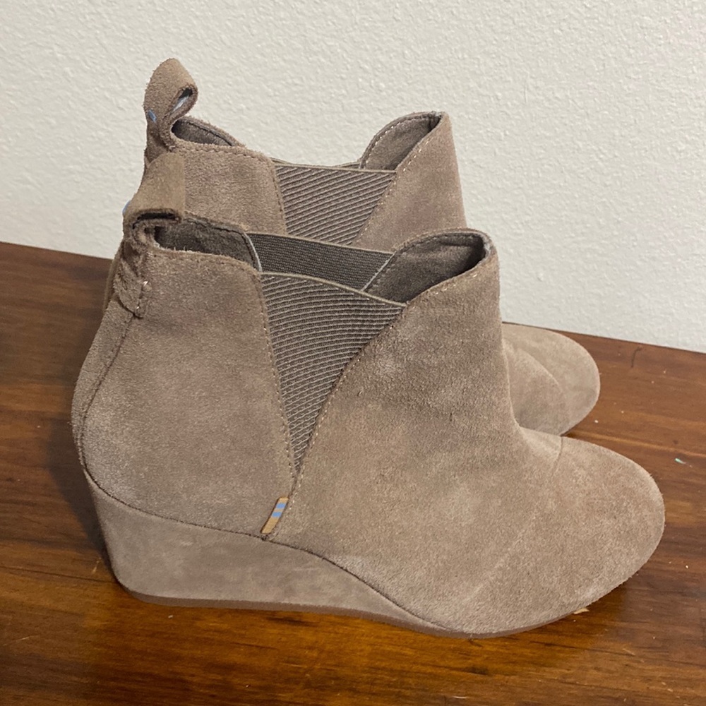 Tom Wedge Booties. Women Size 8. Excellent Condition - Picture 1 of 5